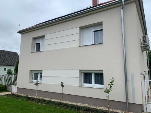Topáz Apartmanházak Keszthely — Keszthely — photo 4