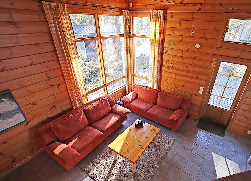 Oravi Villas — 4-Star Luxury Hotel in Savonlinna, Finland
