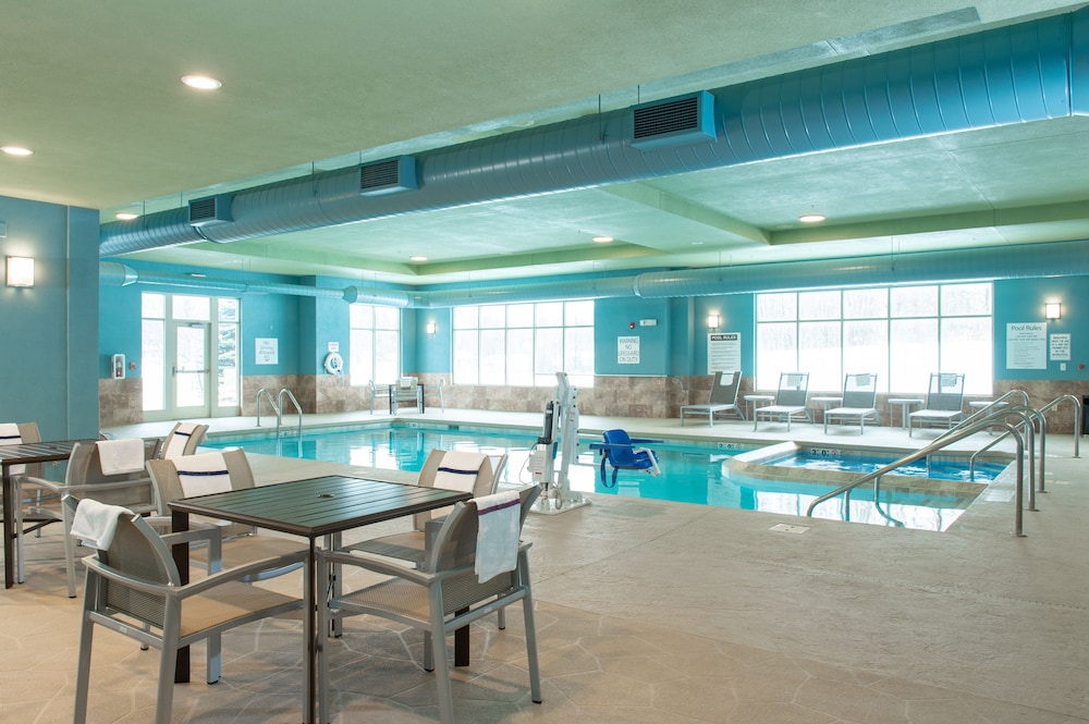 Holiday Inn Express Hotel & Suites Wausau by IHG - photo 11