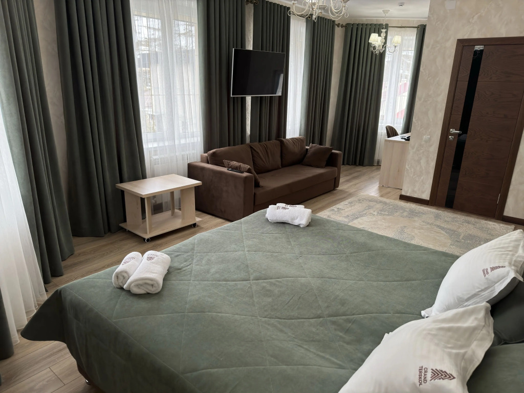 Grand Terskol in Terskol, Russia