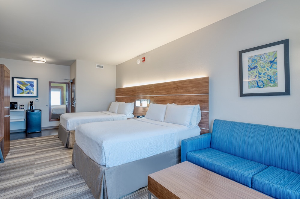 Holiday Inn Express & Suites St. Louis Chesterfield by IHG - photo 9