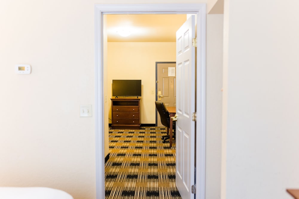 Country Inn & Suites by Radisson Helen GA - photo 17
