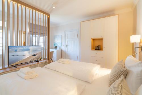 Villa Albus App 9 — 4-Star Luxury Hotel in Ahlbeck, Germany
