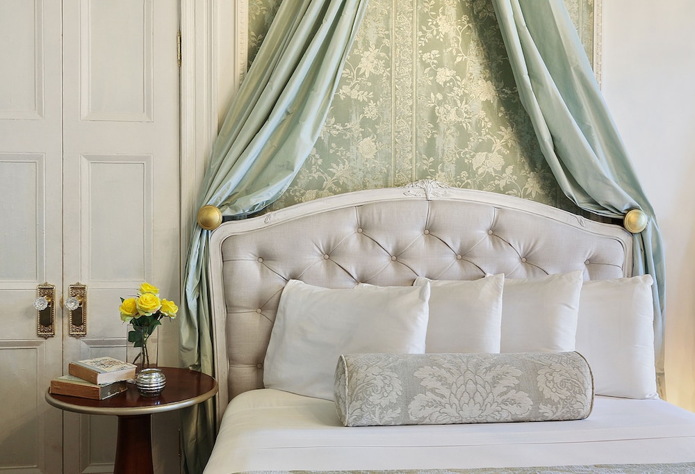 French Quarter Mansion - photo 23