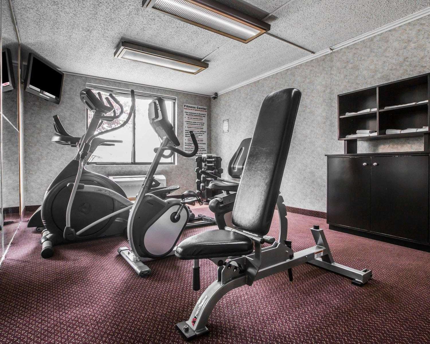 Quality Inn and Suites Kingston - photo 24