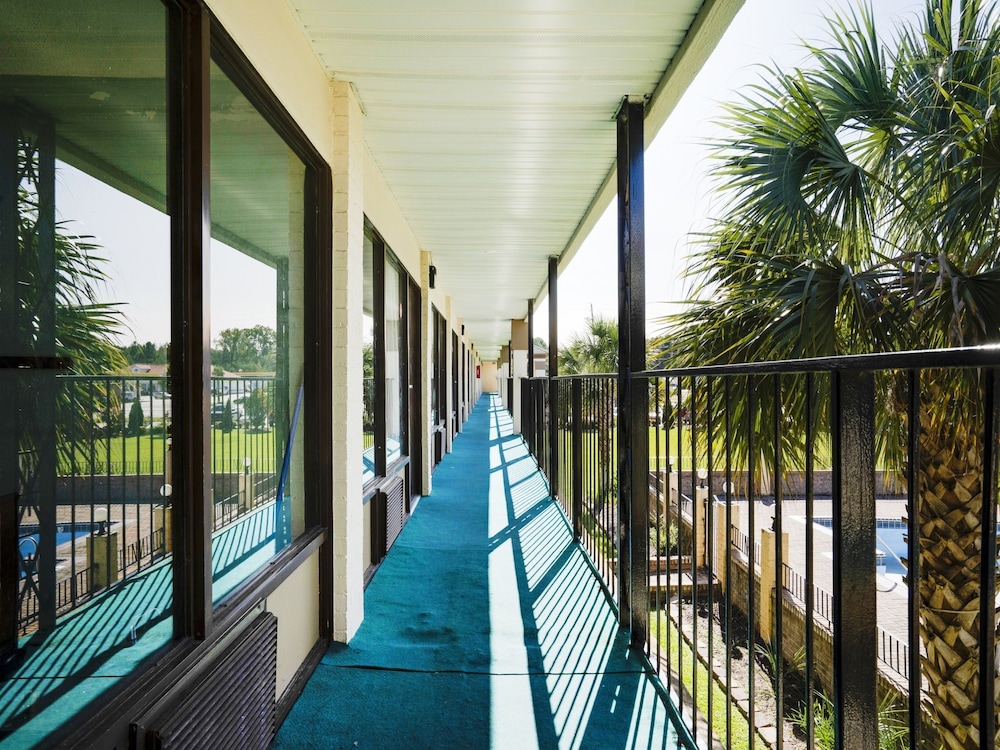 OYO Hotel Wade Fayetteville I 95 South - photo 44