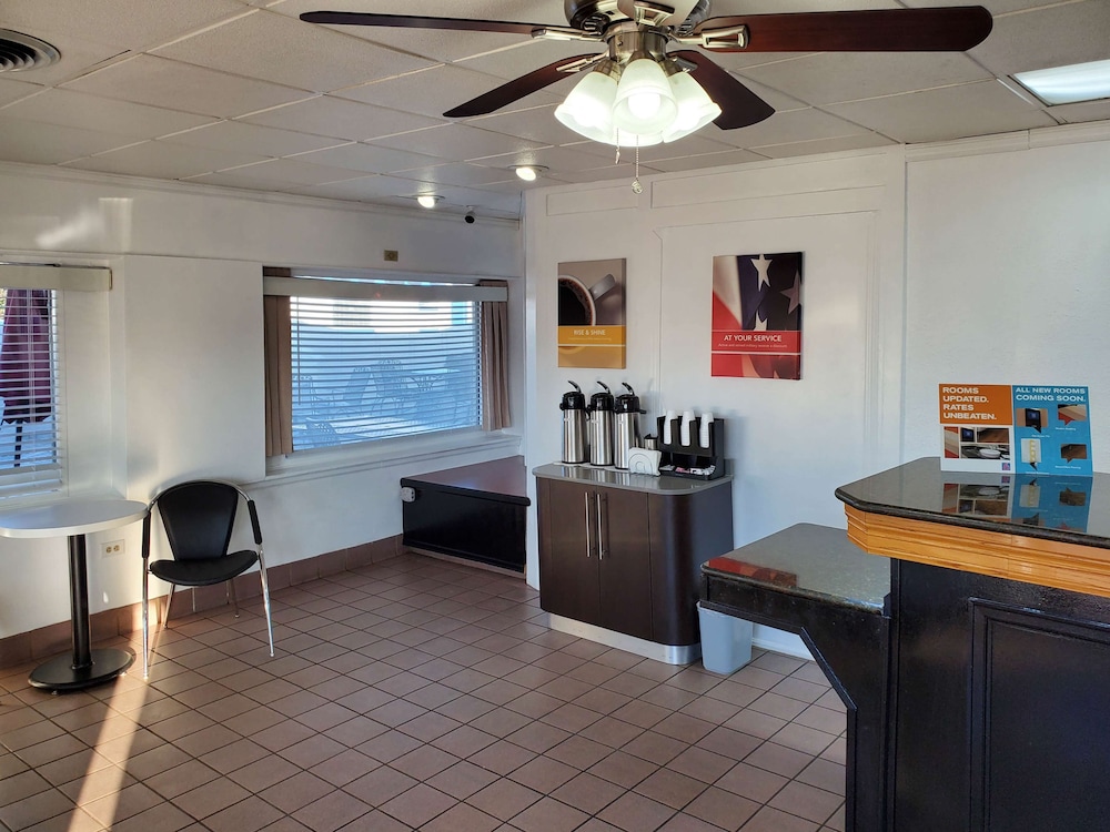 Motel 6 Canon City CO - photo 3