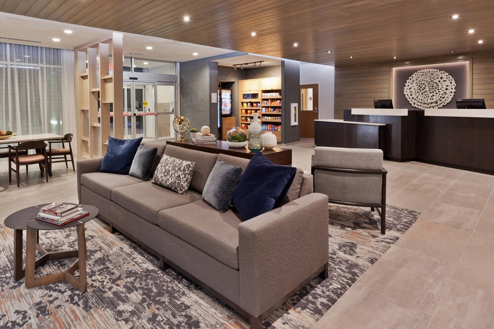 Fairfield Inn & Suites by Marriott Birmingham Colonnade - photo 33