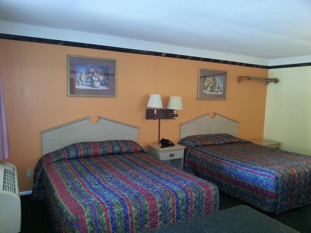 Tower Motel - photo 14