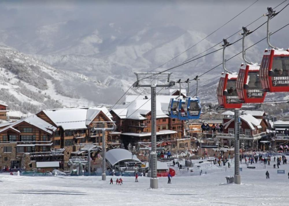 Luxury Ski in Ski out 2 Bedroom Colorado Resort Vacation Rental in the Heart of Snowmass Base Village - photo 29