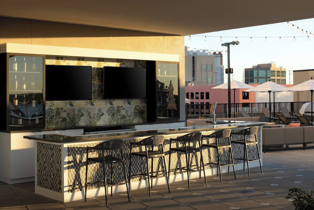 Luminary Hotel & Co. Autograph Hotels - photo 42