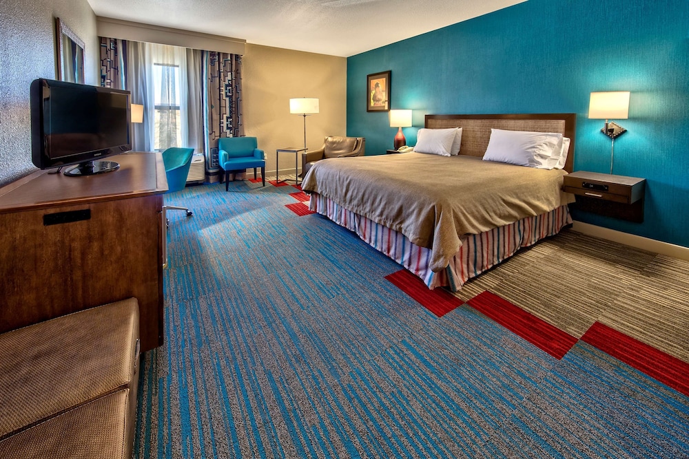 Hampton Inn Kayenta - photo 8