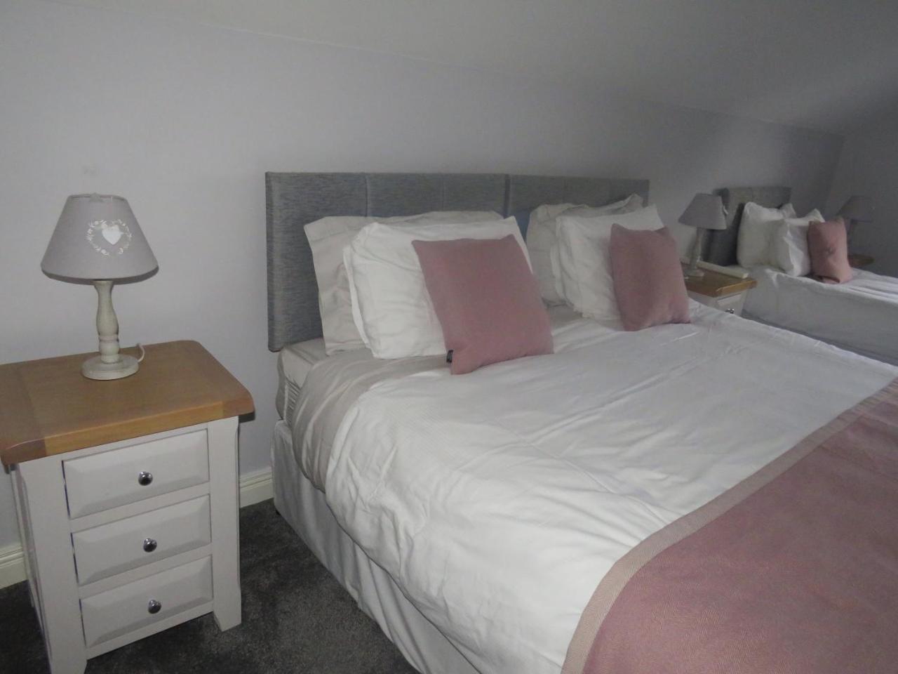 Meadowville Self Catering — 4-Star Luxury Hotel in Cushendall, United Kingdom
