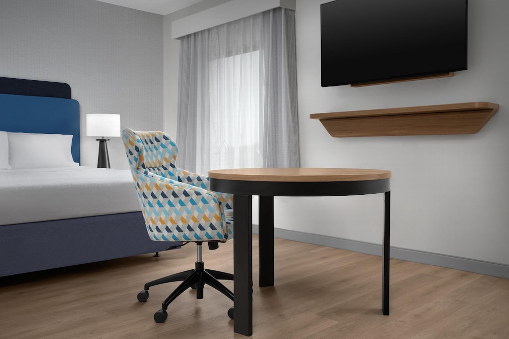 Hampton Inn & Suites Tupelo Barnes Crossing - photo 6