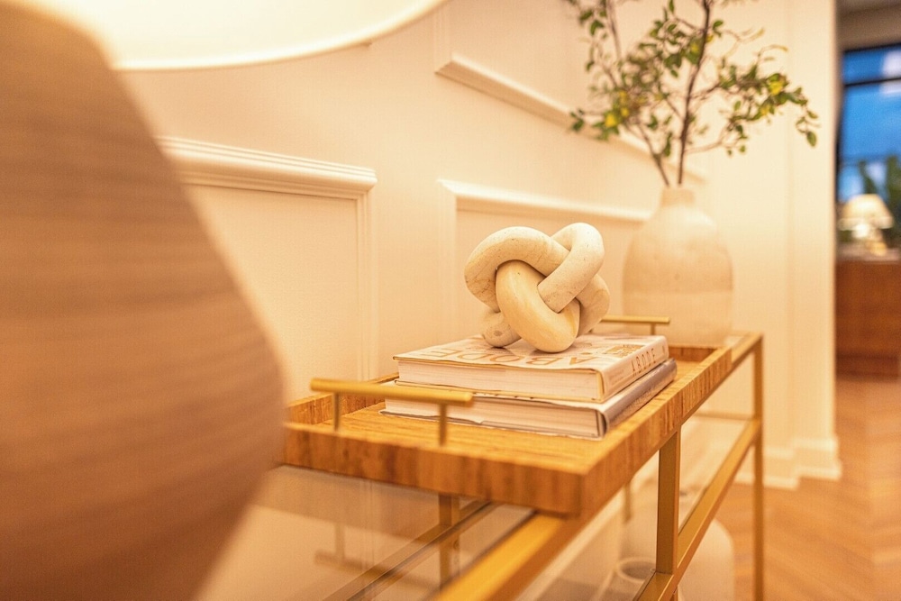 Sinclair Suites - photo 18