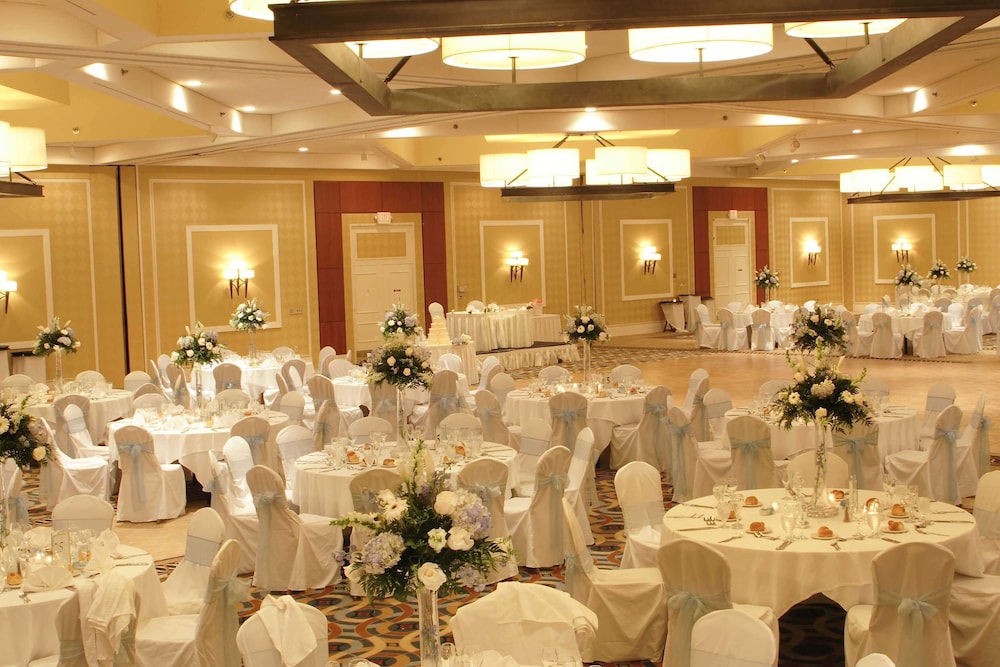 Doubletree by Hilton Somerset Hotel and Conference Center - photo 40