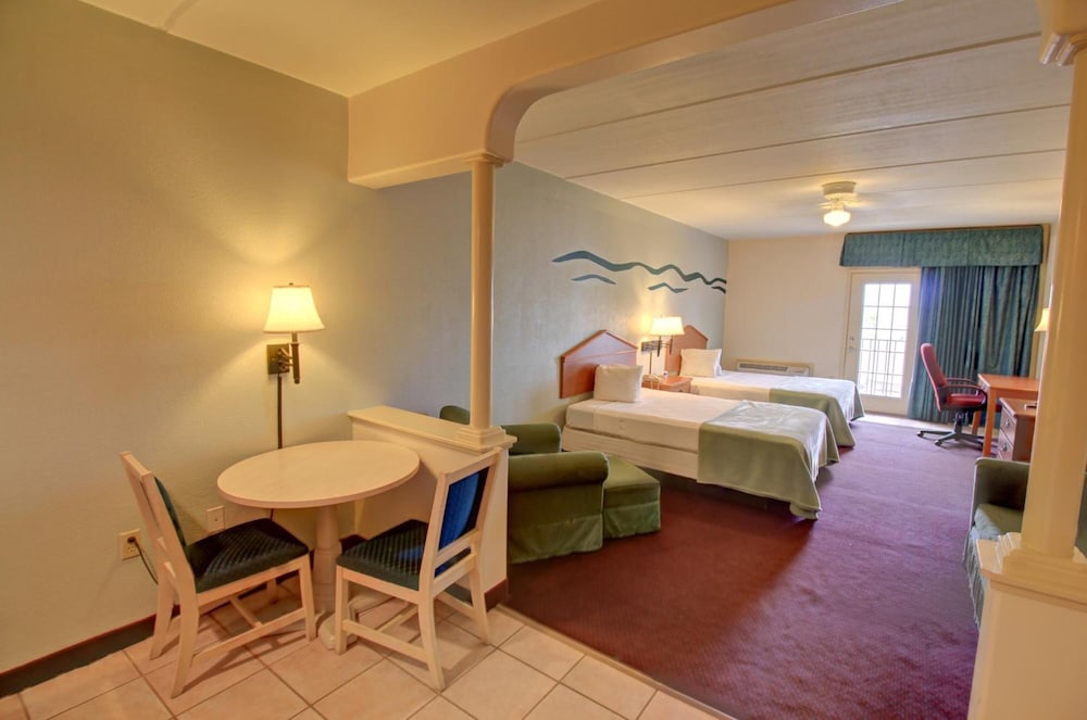 Home2 Suites by Hilton South Padre Island - photo 18