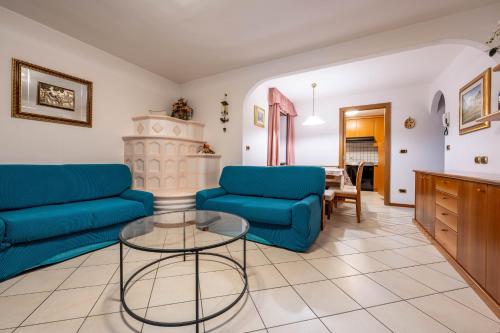 Majon Fior de Bosch 2 — 4-Star Luxury Hotel in Campitello Di Fassa, Italy
