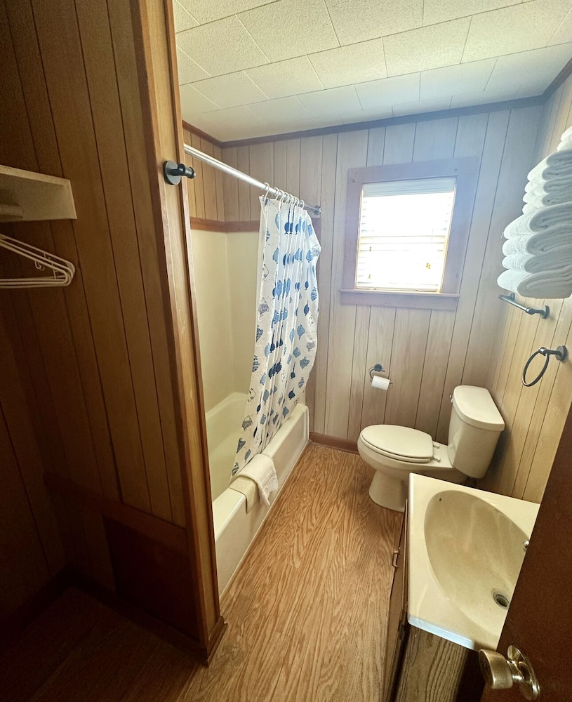 SandSpur Ocean Cottages - photo 93