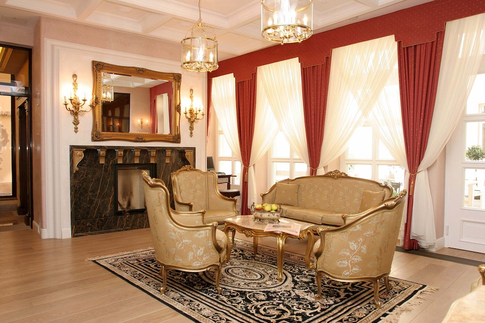 Imperial Hotel & Restaurant — Vilnius — photo 2