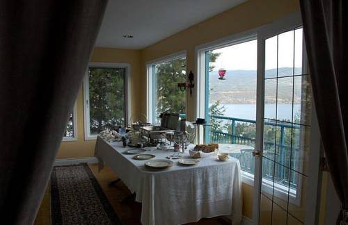Eagle's Nest B&B — 4-Star Luxury Hotel in Vernon, Canada