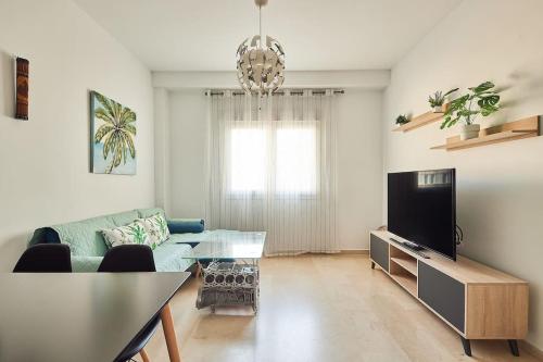 El Palmeral Ha Free Parking in Cadiz, Spain