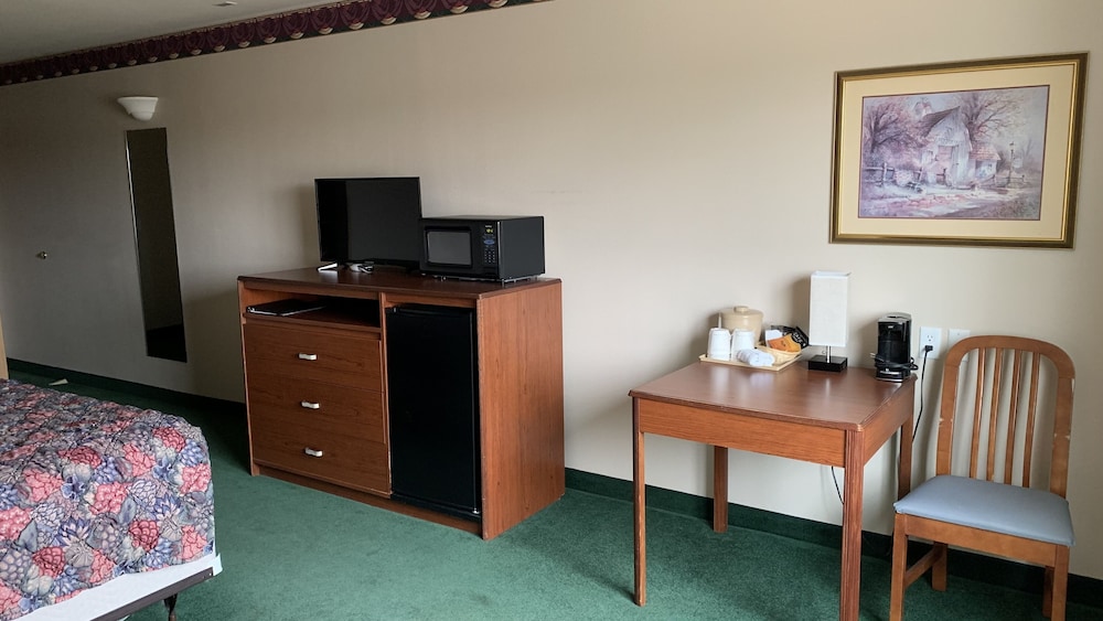 Fairbridge Inn & Suites Miles City - photo 11