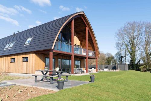 Wellness aan de Vecht Begane grond by Droomvilla — 4-Star Luxury Hotel in Dalfsen, Netherlands