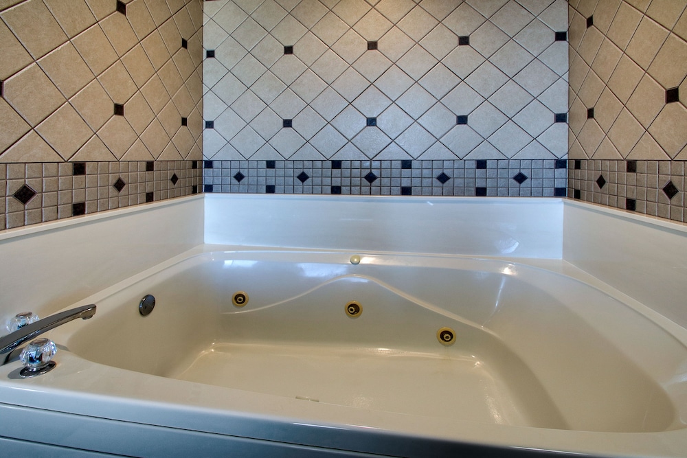 The Niobrara Lodge - photo 9
