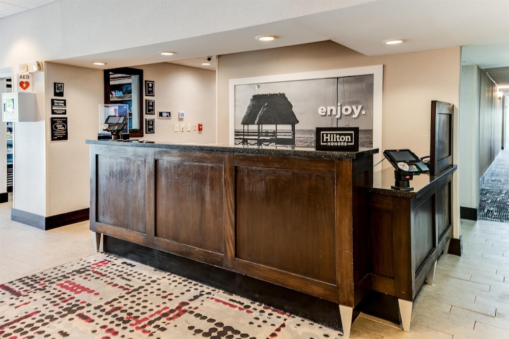 Hampton Inn Tuscaloosa University - photo 5