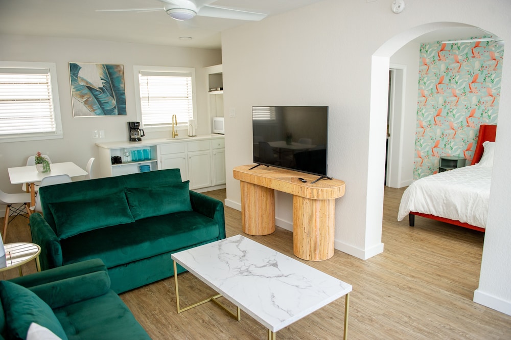 Sunburst Inn - photo 86