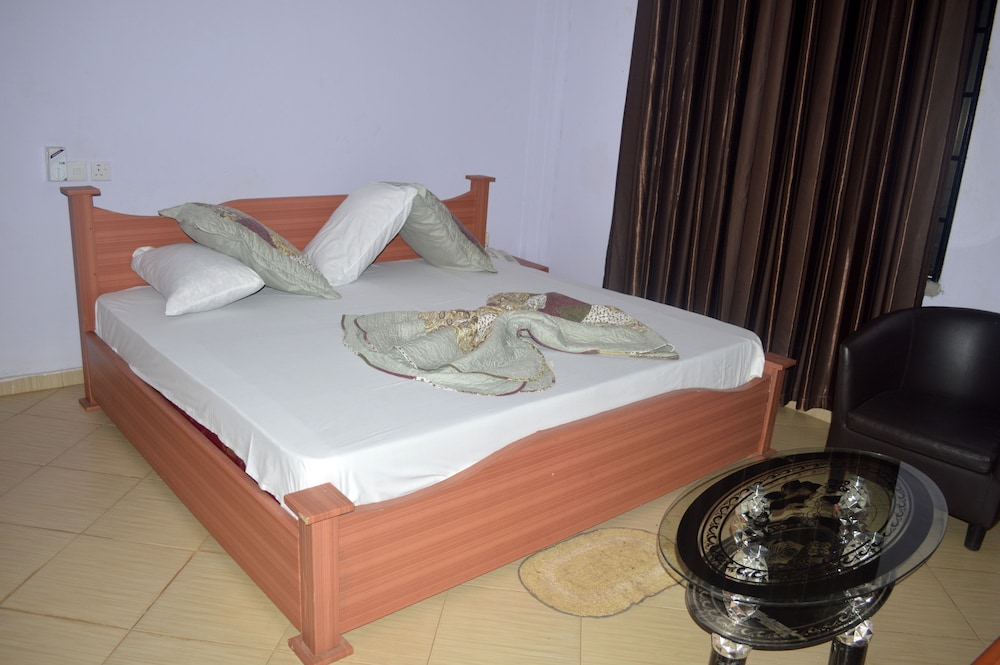 Nbangba Hotel — Techiman — photo 5