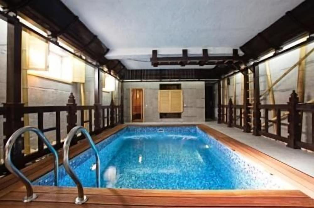 Maxim Pasha Hotel in Chisinau, Moldova