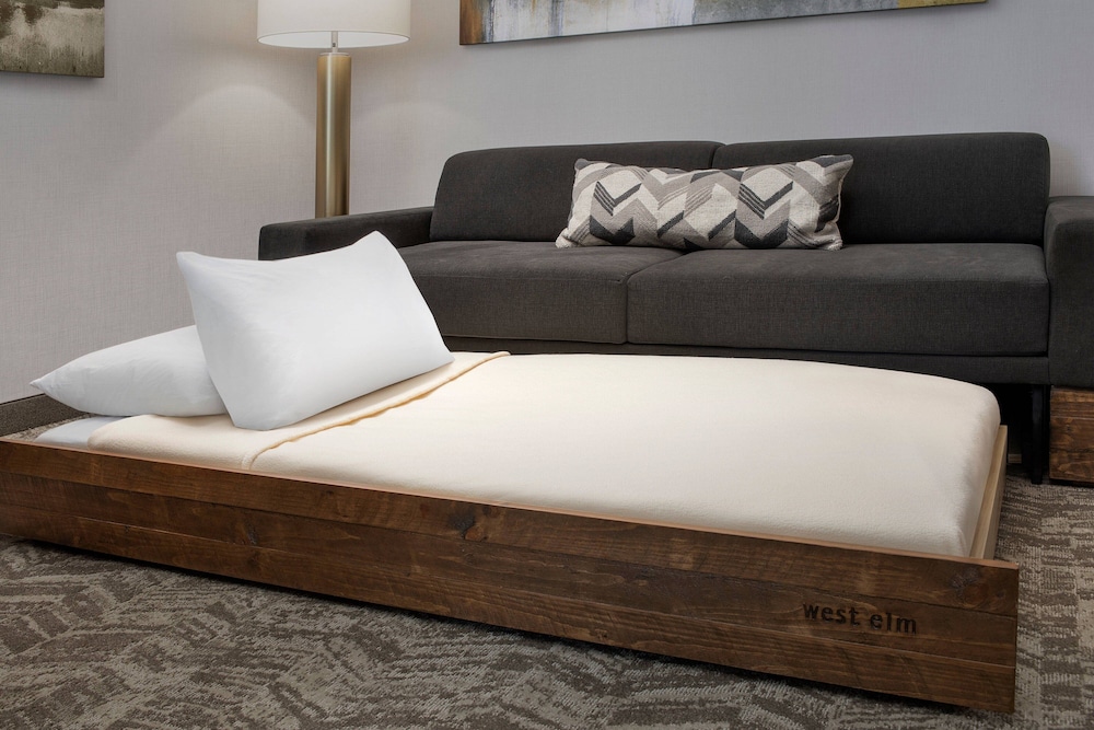 SpringHill Suites by Marriott Loveland Fort Collins Windsor - photo 8