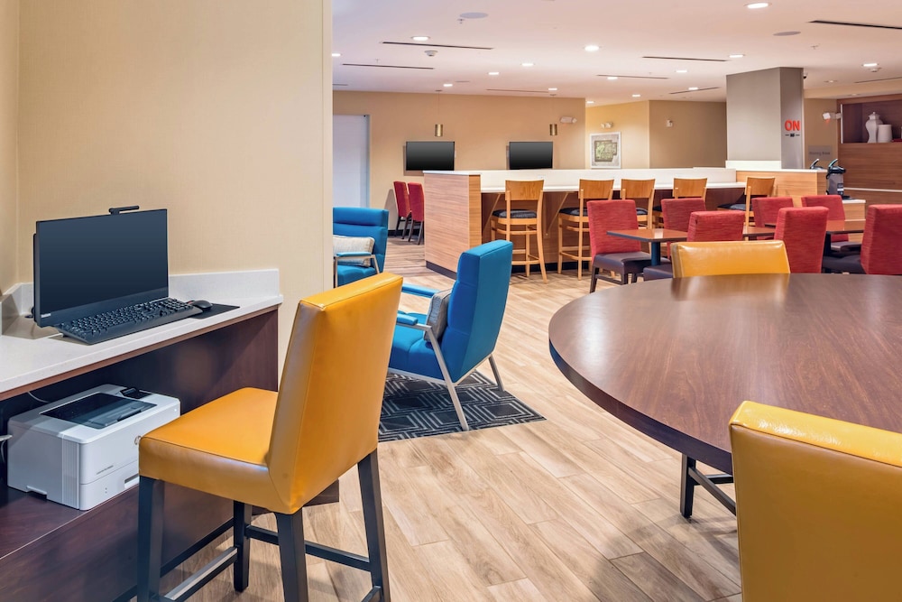TownePlace Suites by Marriott Austin South - photo 17