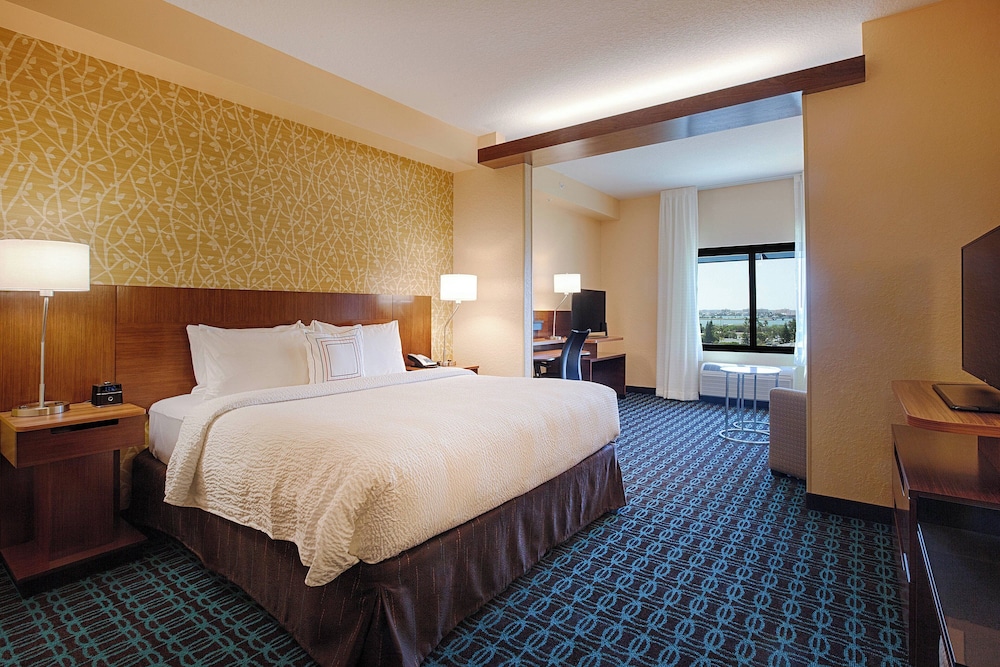 Fairfield Inn & Suites by Marriott Clearwater Beach - photo 12