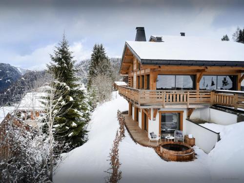 Chalet Bella Cha OVO Network — 4-Star Luxury Hotel in La Clusaz, France