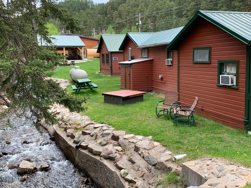 Whitetail Creek Resort - photo 14