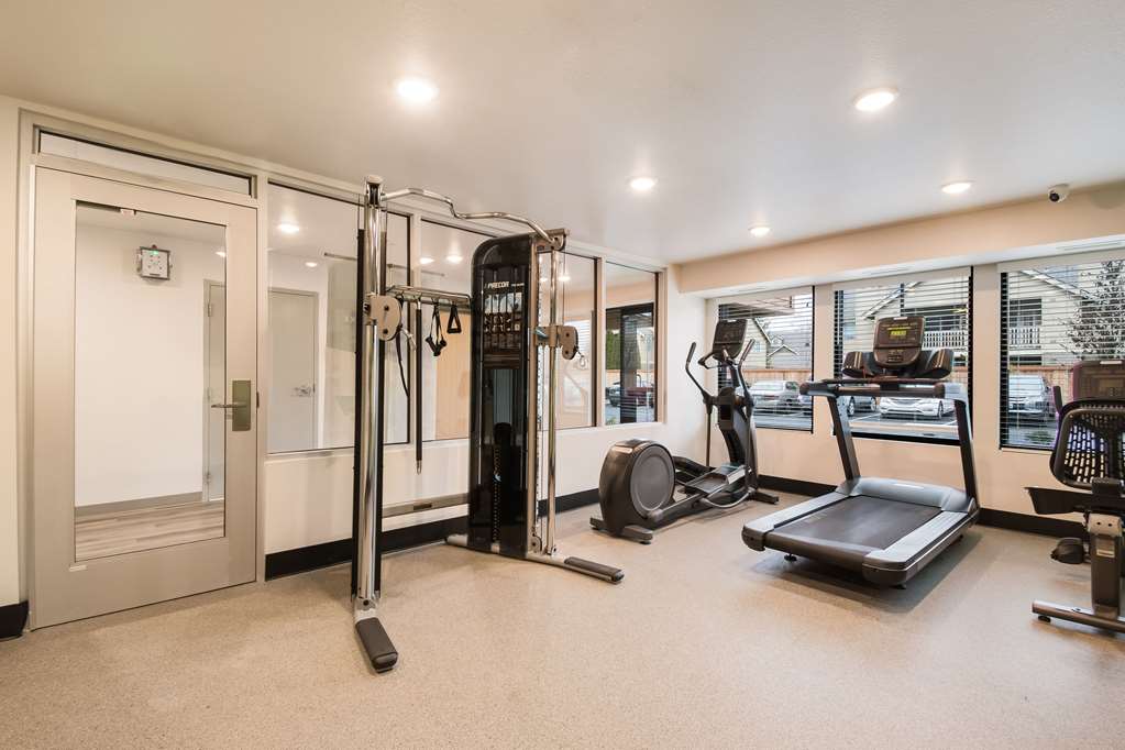 WoodSpring Suites Portland Vancouver - photo 34