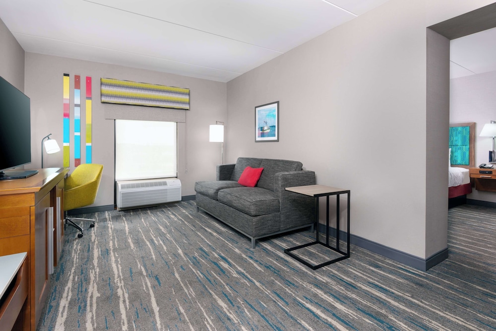 Hampton Inn Coventry Warwick Area - photo 15