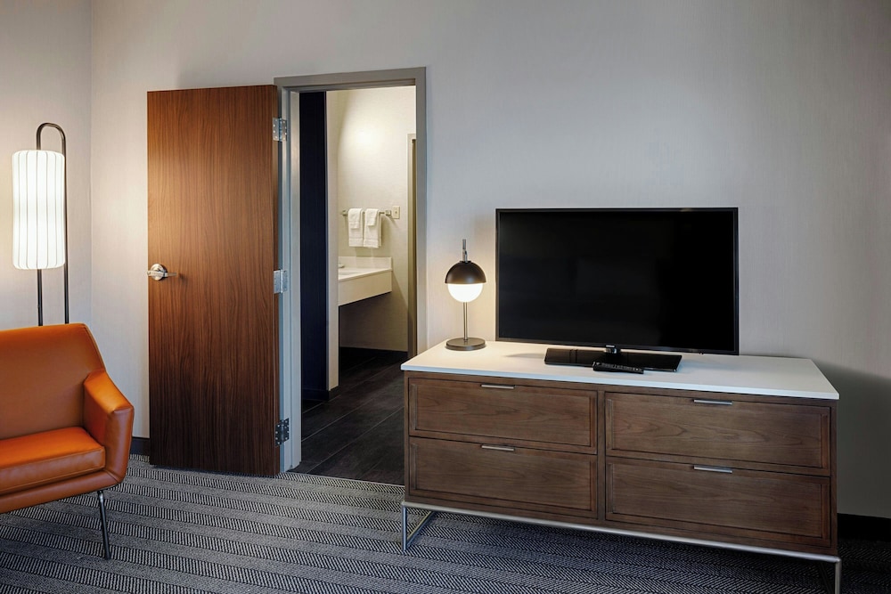 Courtyard by Marriott Dayton South Mall - photo 13