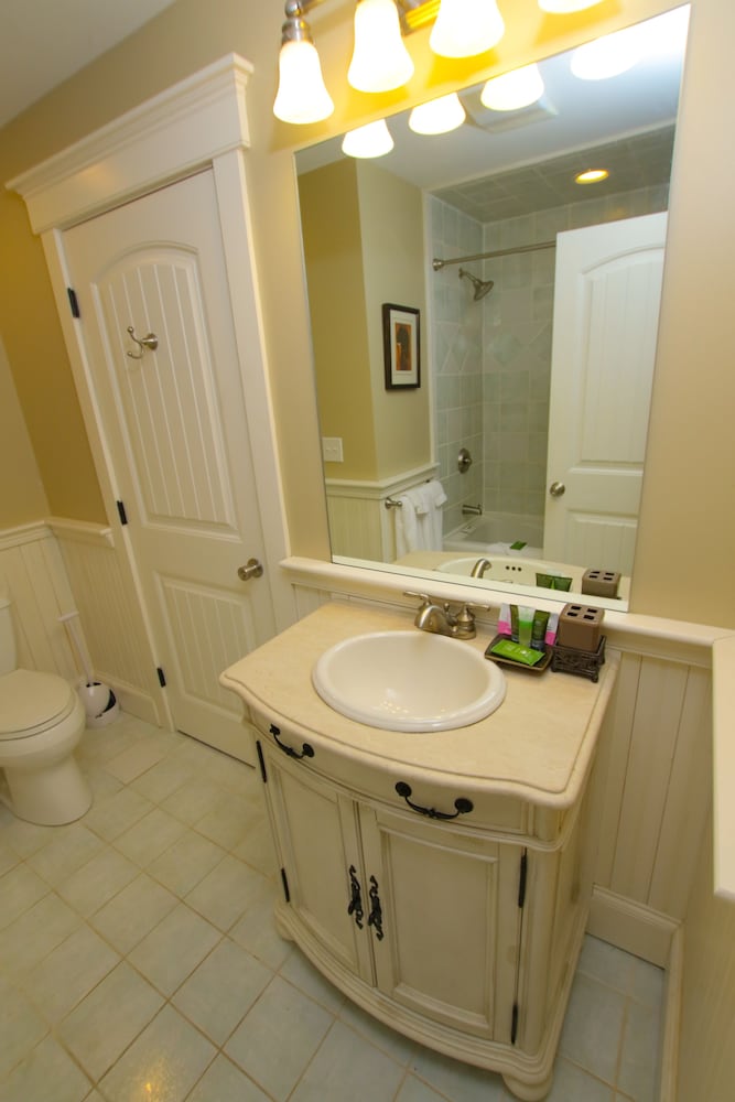 Sheepscot Harbour Village Resort - photo 311