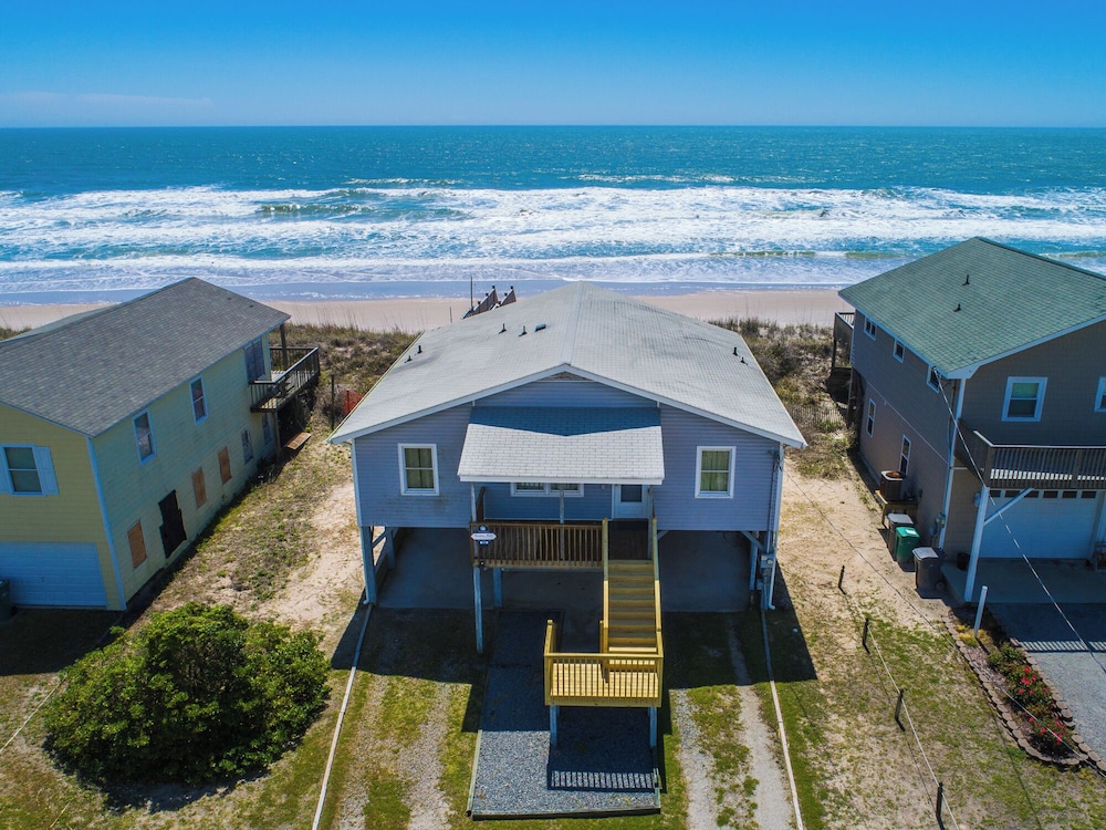 Pelican Perch in Santa Cruz, United States