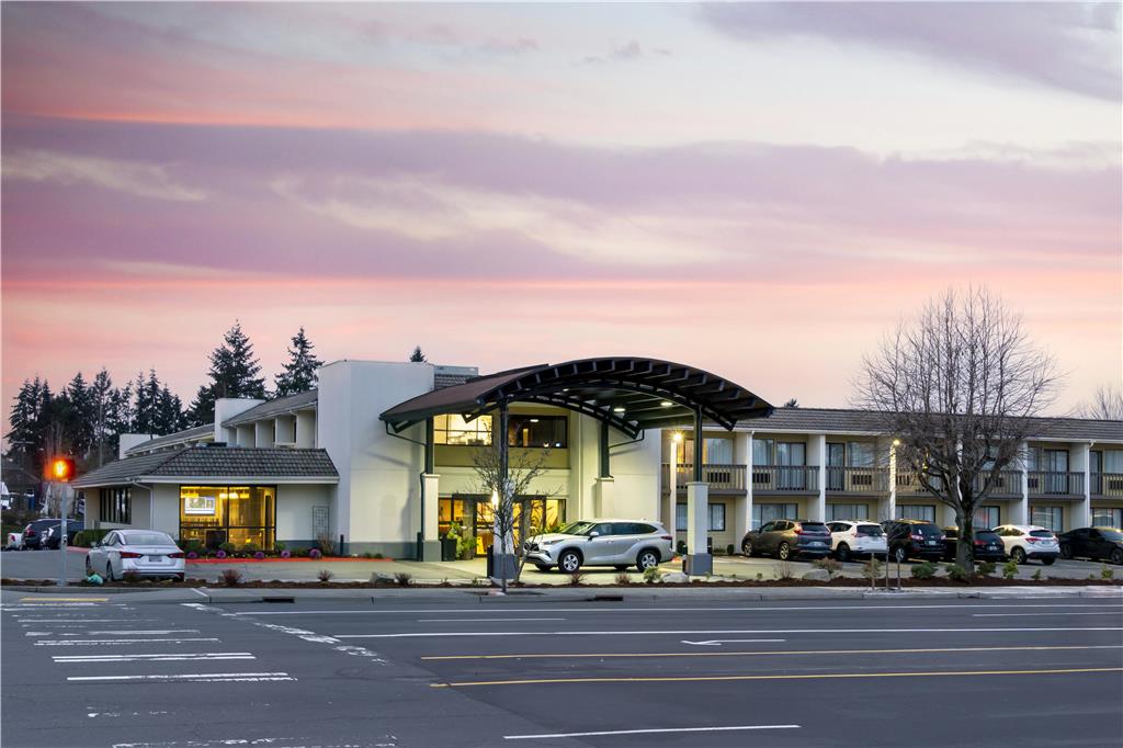 Best Western Seattle Airport Hotel - photo 40