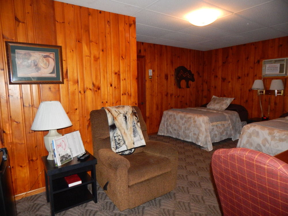 Brookside Motel - photo 8