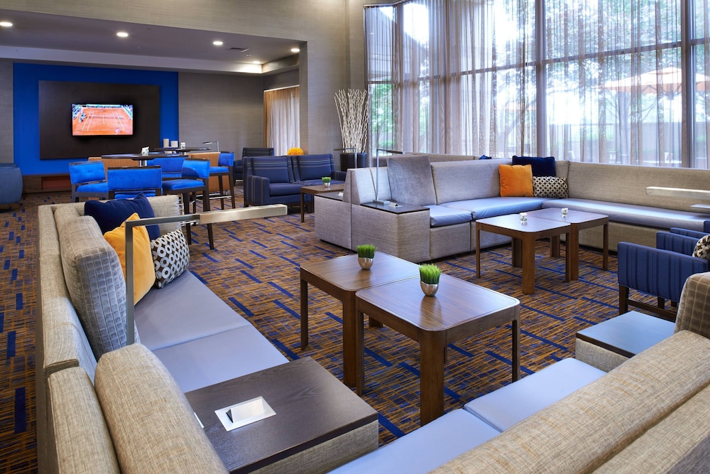 Courtyard by Marriott Kansas City Overland Park Convention Center - featured photo