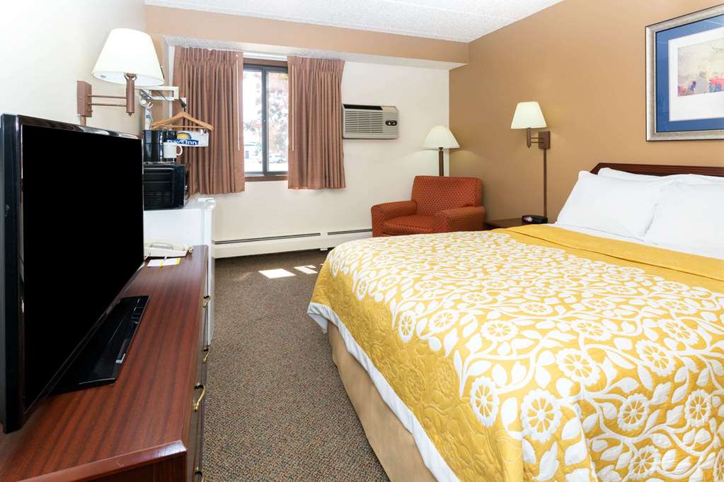Days Inn by Wyndham Fort Collins - photo 10