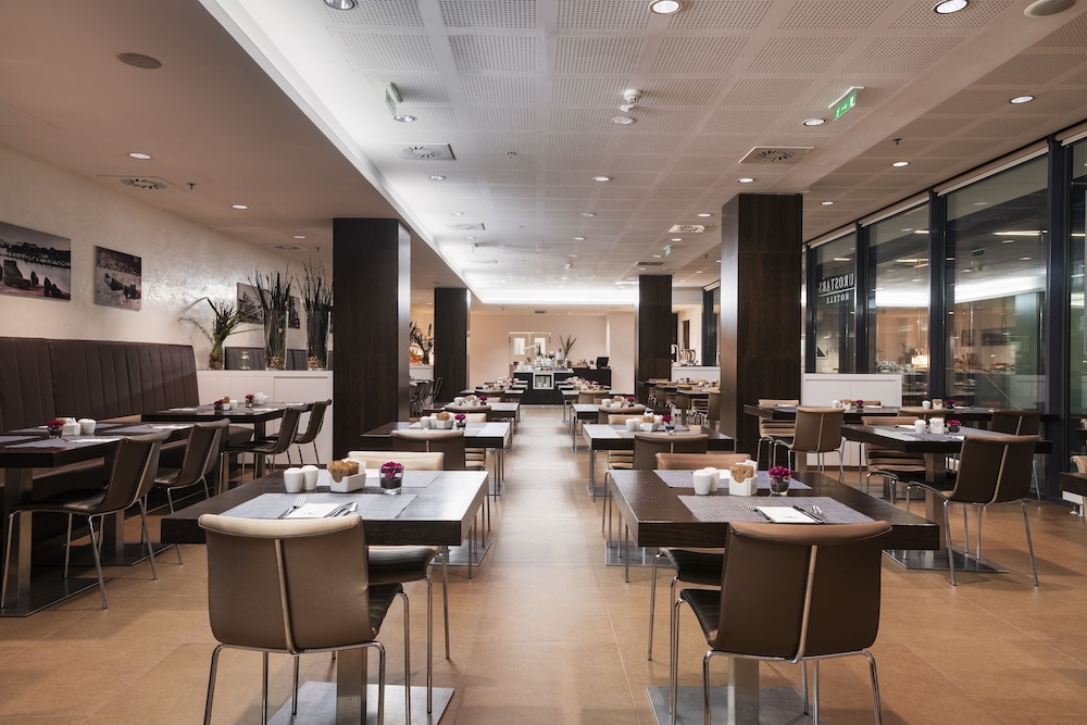 מזון ומשקאות