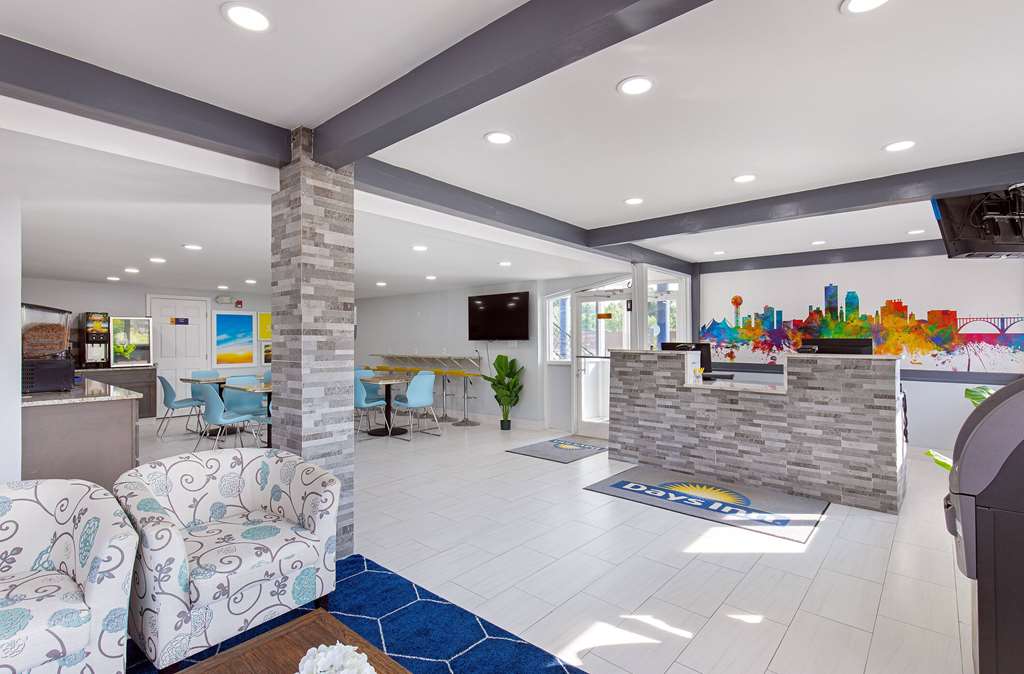 Days Inn By Wyndham Knoxville North - photo 7