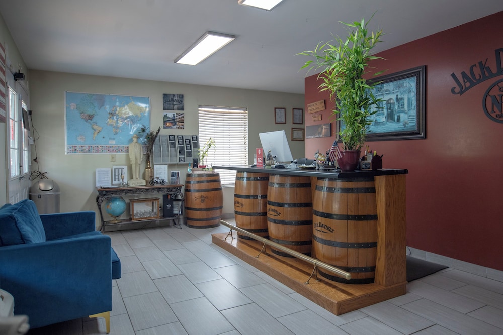 Lynchburg Country Inn - photo 5